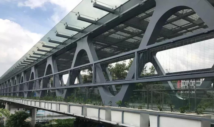 德兴论管桁架结构工程弯管加工防锈处理的方法